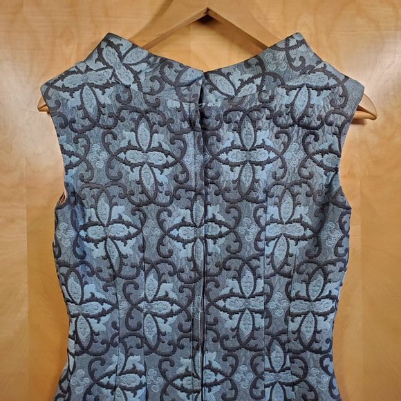 Vintage 1950's Fitted Brocade Dress - Picture 9 of 12